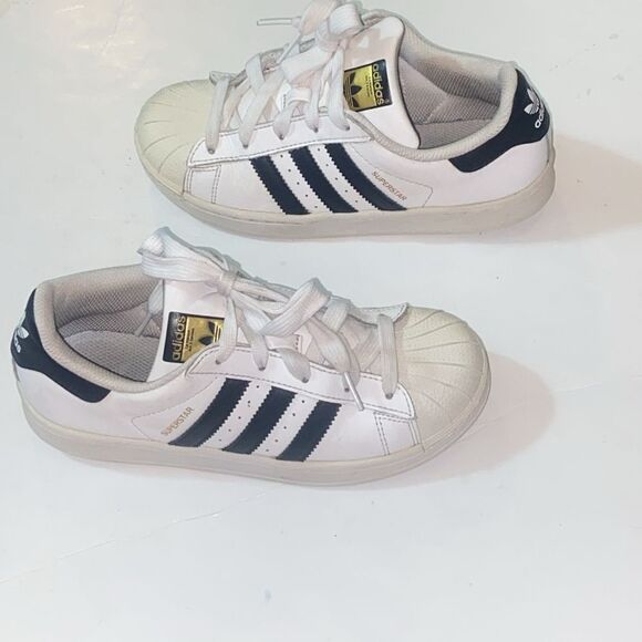 Adidas Superstar La Marque Aux Bandes Classic EVM 004001 Unisex Shoes Size 3 US - Picture 1 of 13
